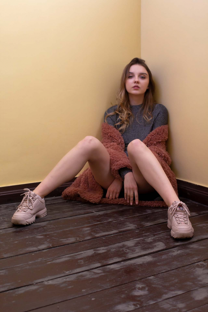 Sasha  blonde,  style,  blonde-girl,  babyface,  coat, 